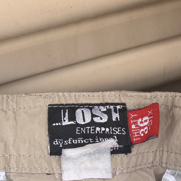 Lost Khaki Cargo shorts Adjustable waist 36 - Picture 3 of 9